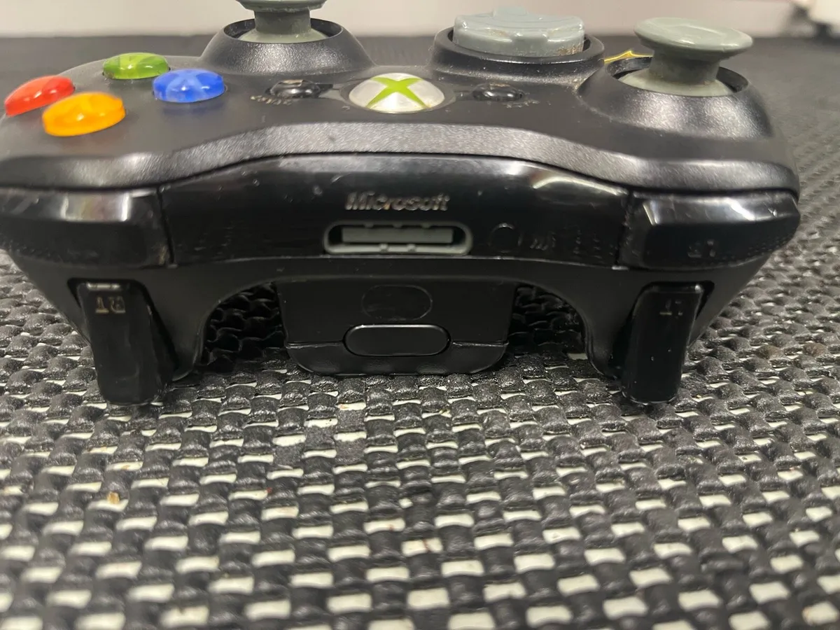 Xbox 360 Controller - Image 2