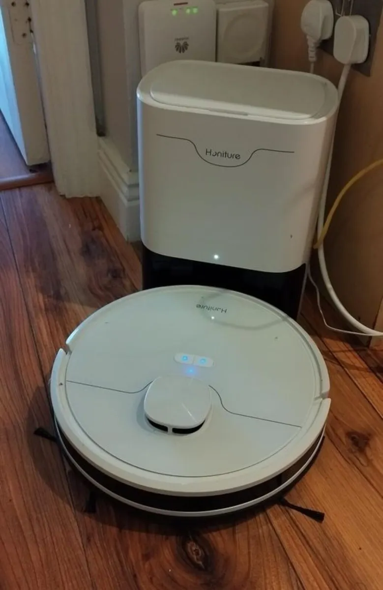 Robot vacuum cleaner Honiture with mop - Image 4