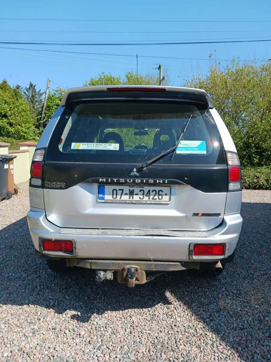 Mitsubishi Pajero 2007 - Image 2