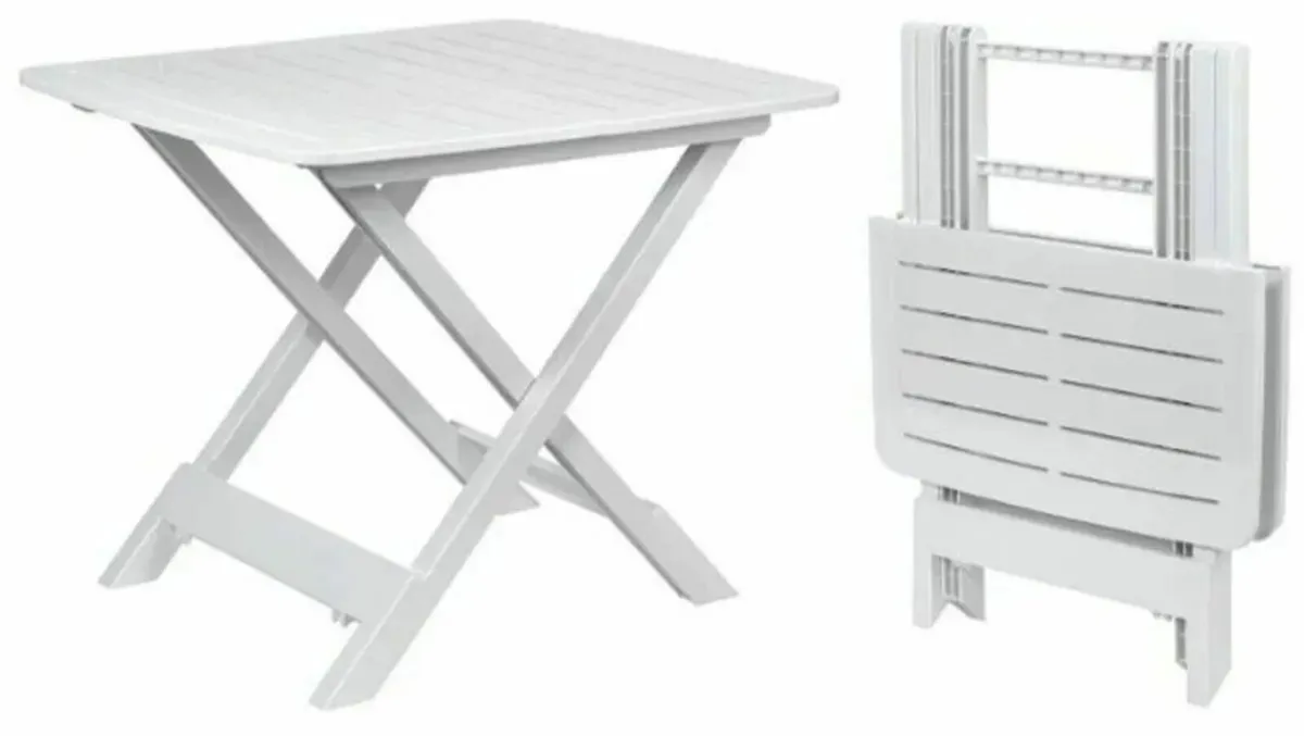 Compact Folding Table for Camping Adventures - Image 4