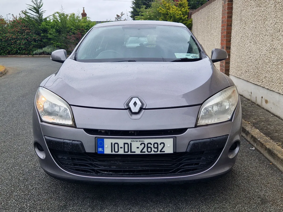 Renault Megane 1.5d, Low kms - Image 2