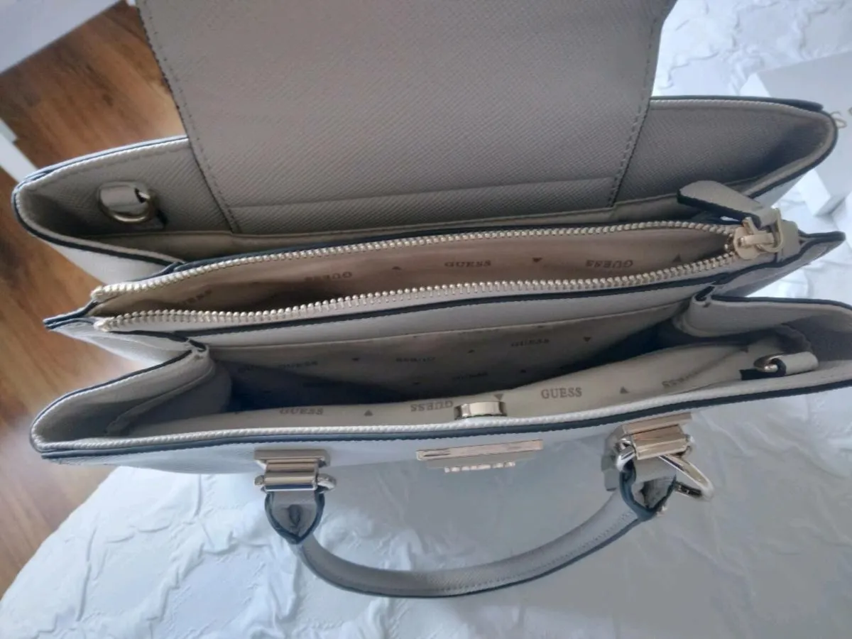 Ladies Handbag & purse - Image 3