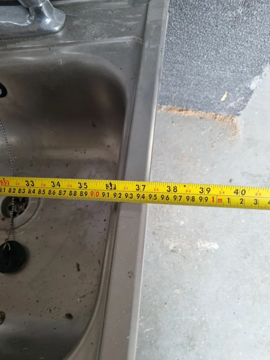 Stainless steal sink and taps - Image 2