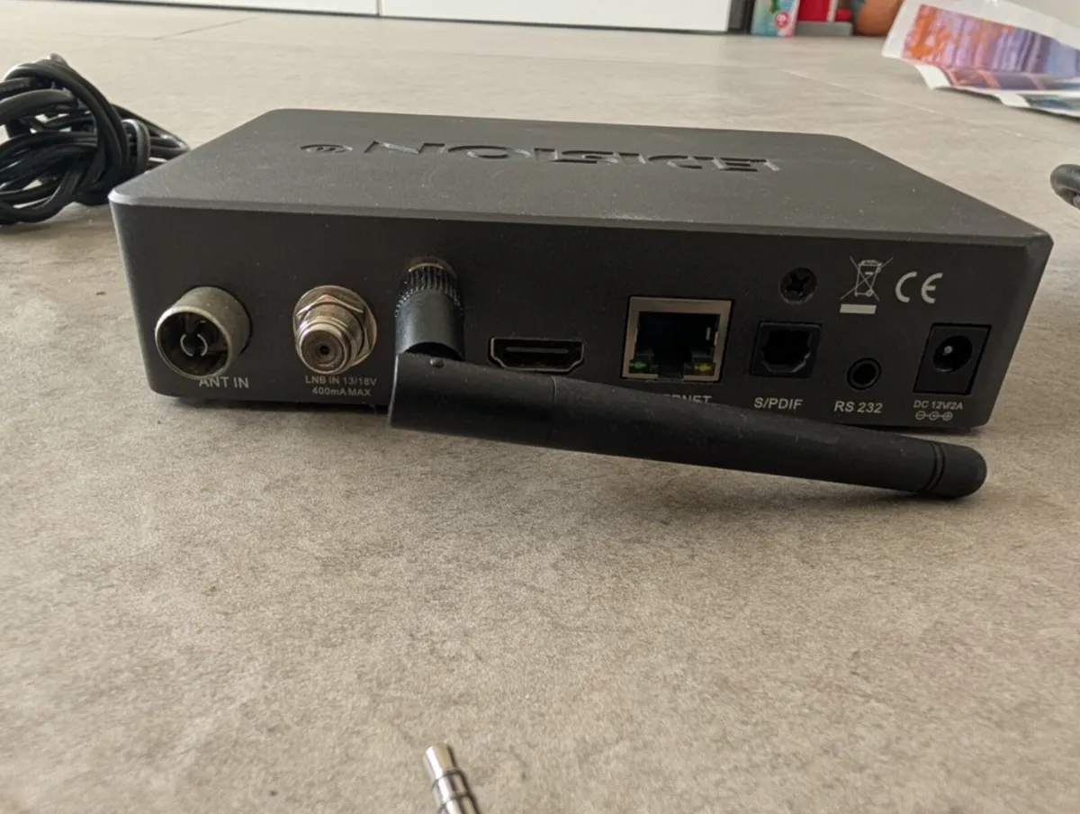 Saorview and Freeview Combi box - Image 2
