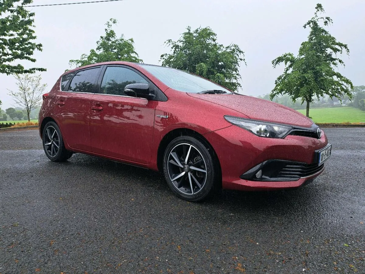 Toyota auris - Image 1