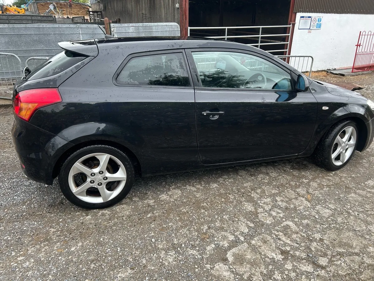 Kia ceed sport crdi - Image 3