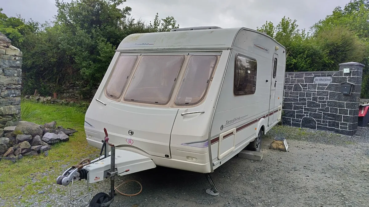 SWIFT SPEEDBIRD 450 CARAVAN TRAILER 2 BIRTH - Image 2