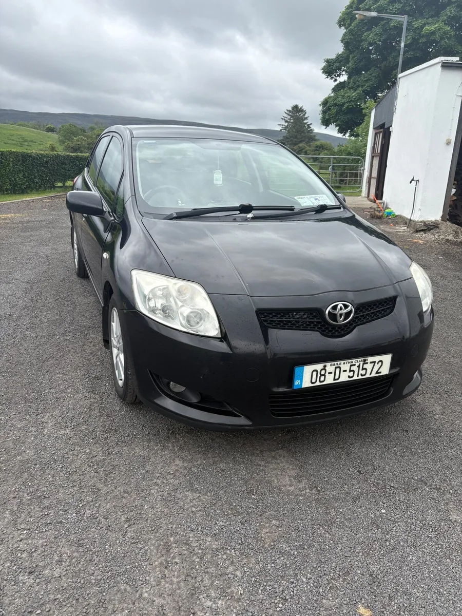 Toyota Auris 2008 - Image 1