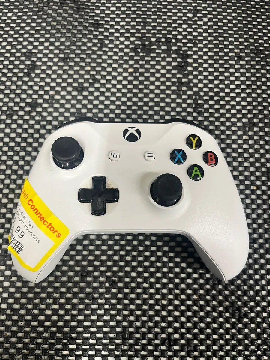 Xbox 1 Controller - Image 1