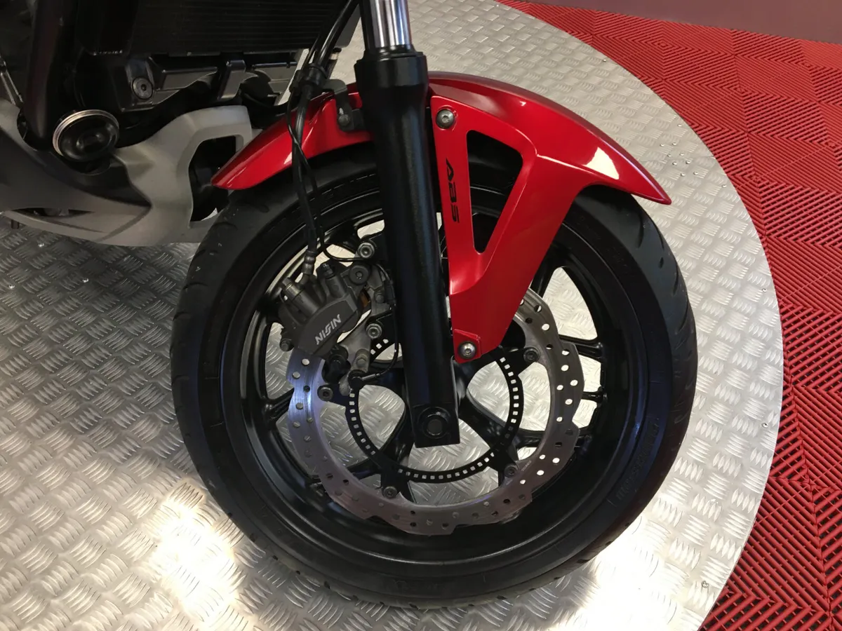 2014 Honda NC700X DCT MODEL AUTOMATIC - Image 3