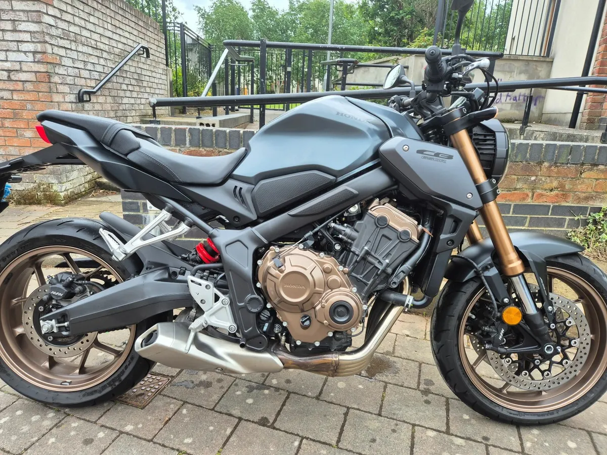 Honda CB650R 2023 - Image 2