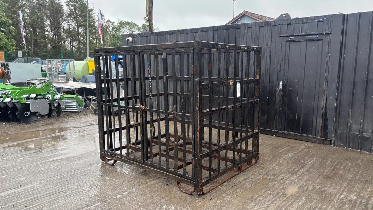 2 door steel Cage - Image 3