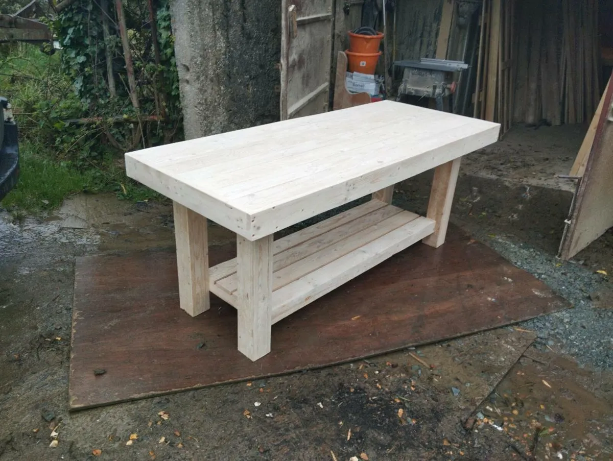 Handmade rustic table - Image 4