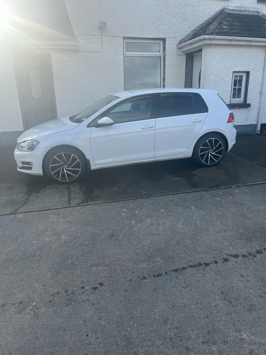 152 Volkswagen Golf 1.6 tdi 110 - Image 2