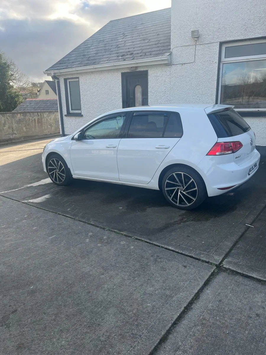 152 Volkswagen Golf 1.6 tdi 110 - Image 3