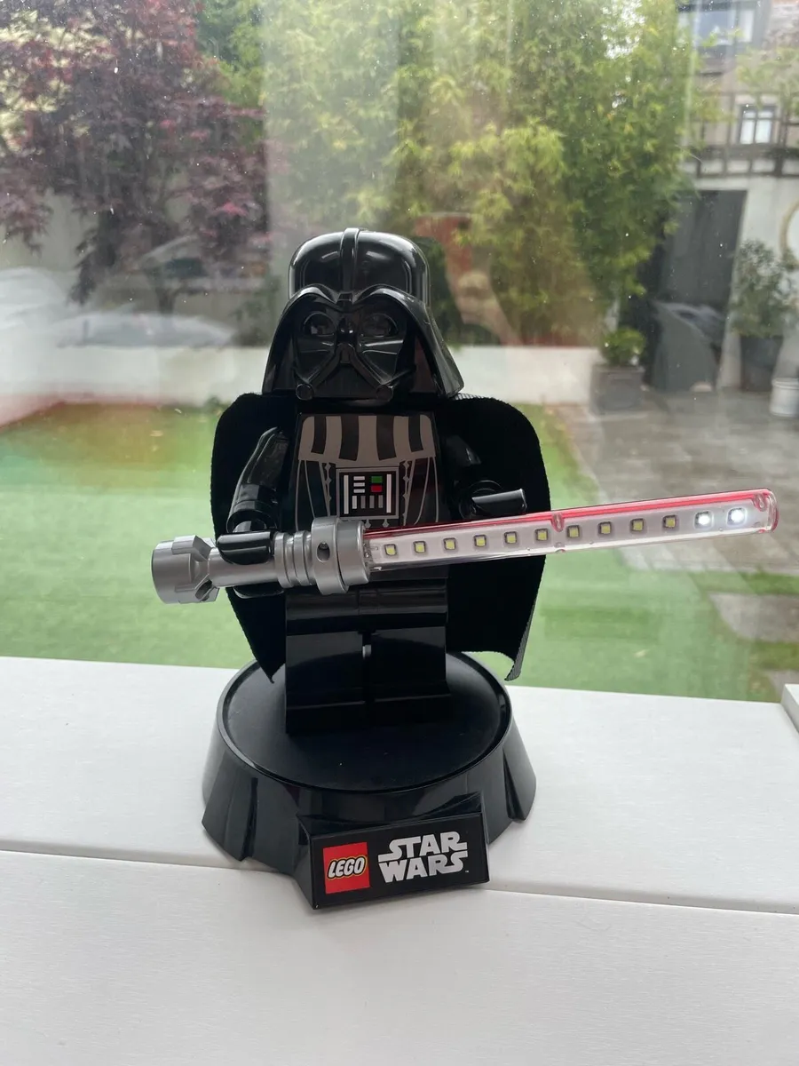 Lego Star War Darth Vader Figure & Light Saber - Image 4