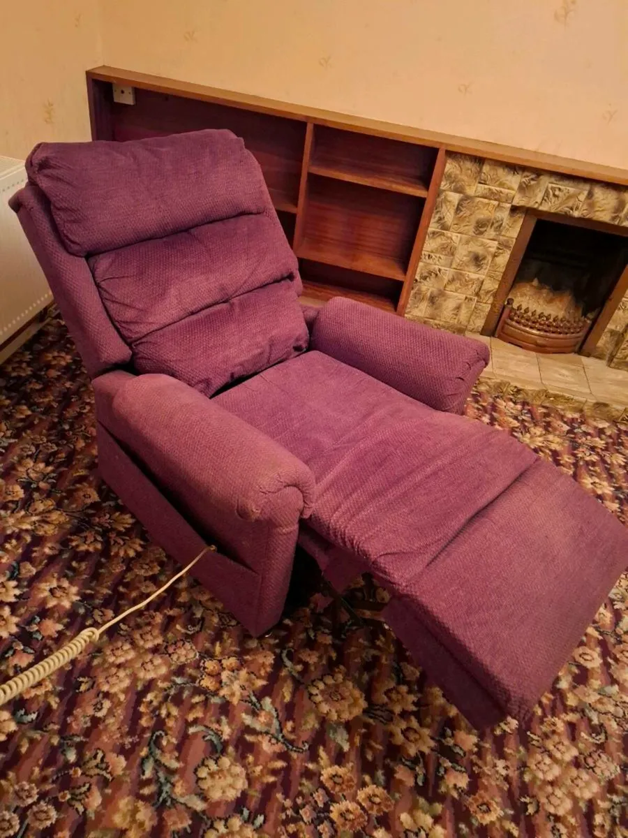 Riser/Recliner - Image 4