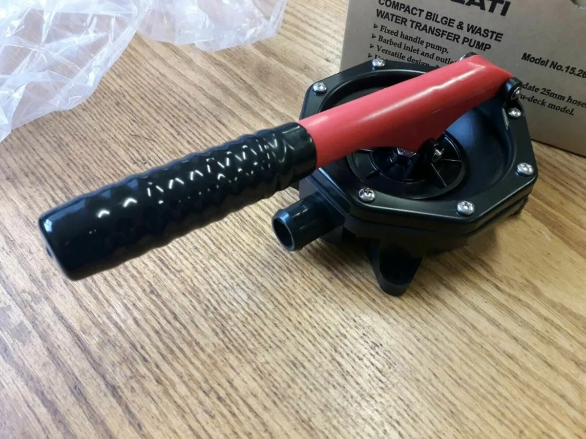 New unused Bilge Pump - Image 4