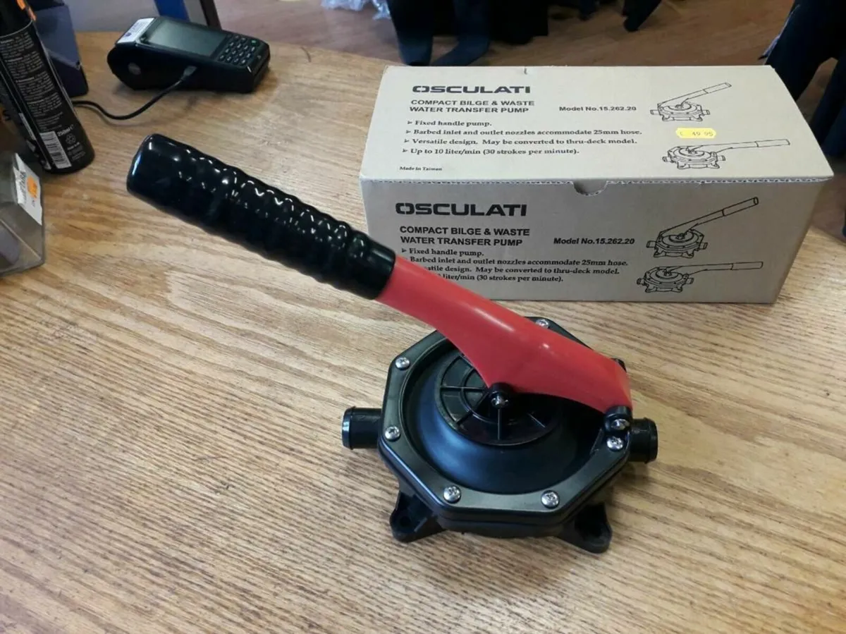 New unused Bilge Pump - Image 1