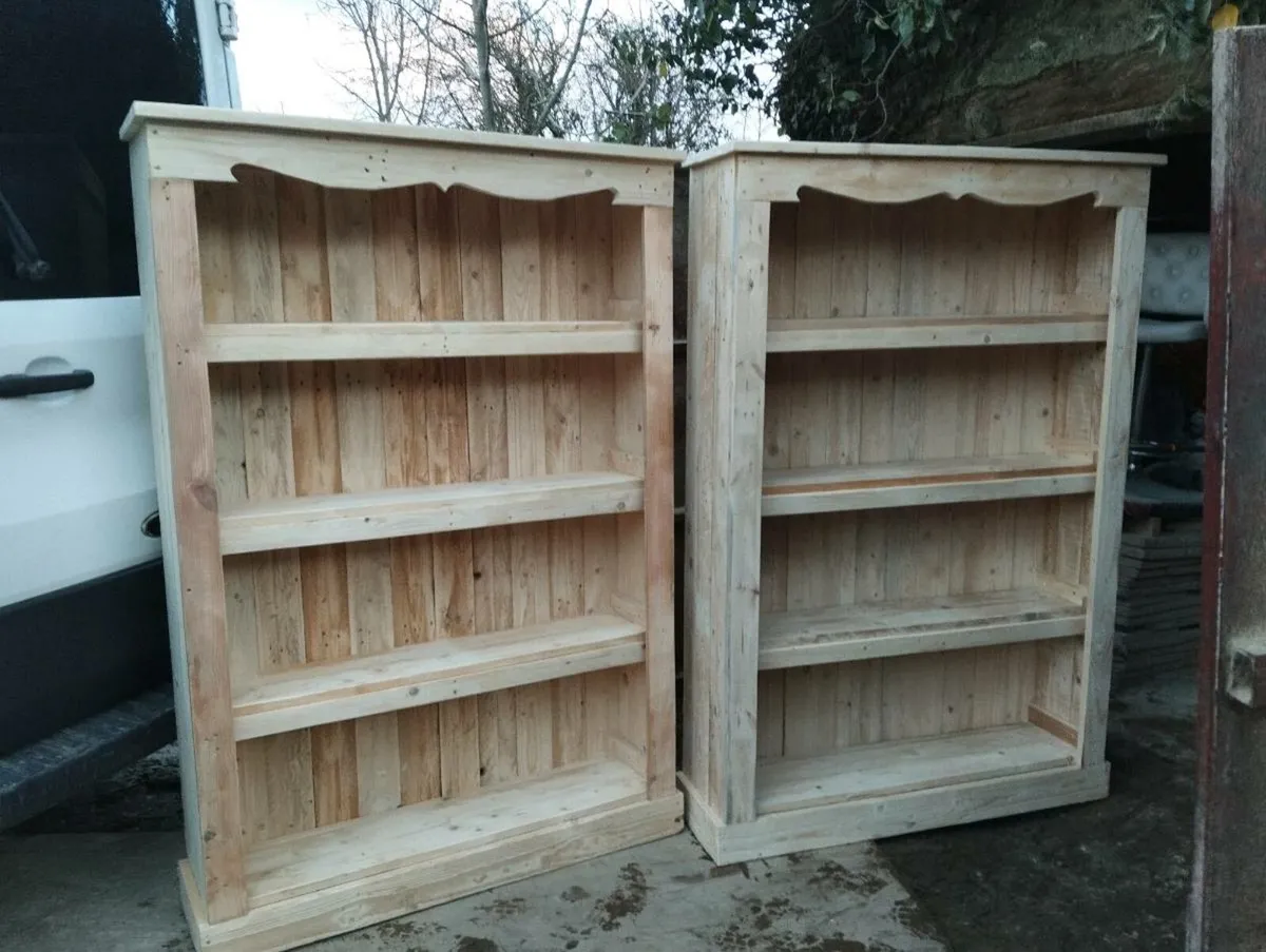 Handmade rustic bookcase - Image 2