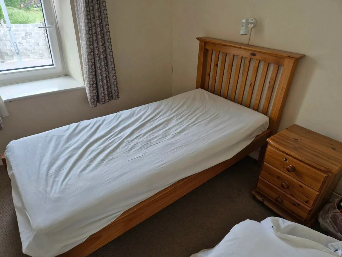 Beds and Bedside Lockers - Image 3