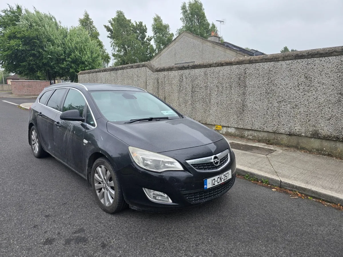 Opel Astra 2012 - Image 3