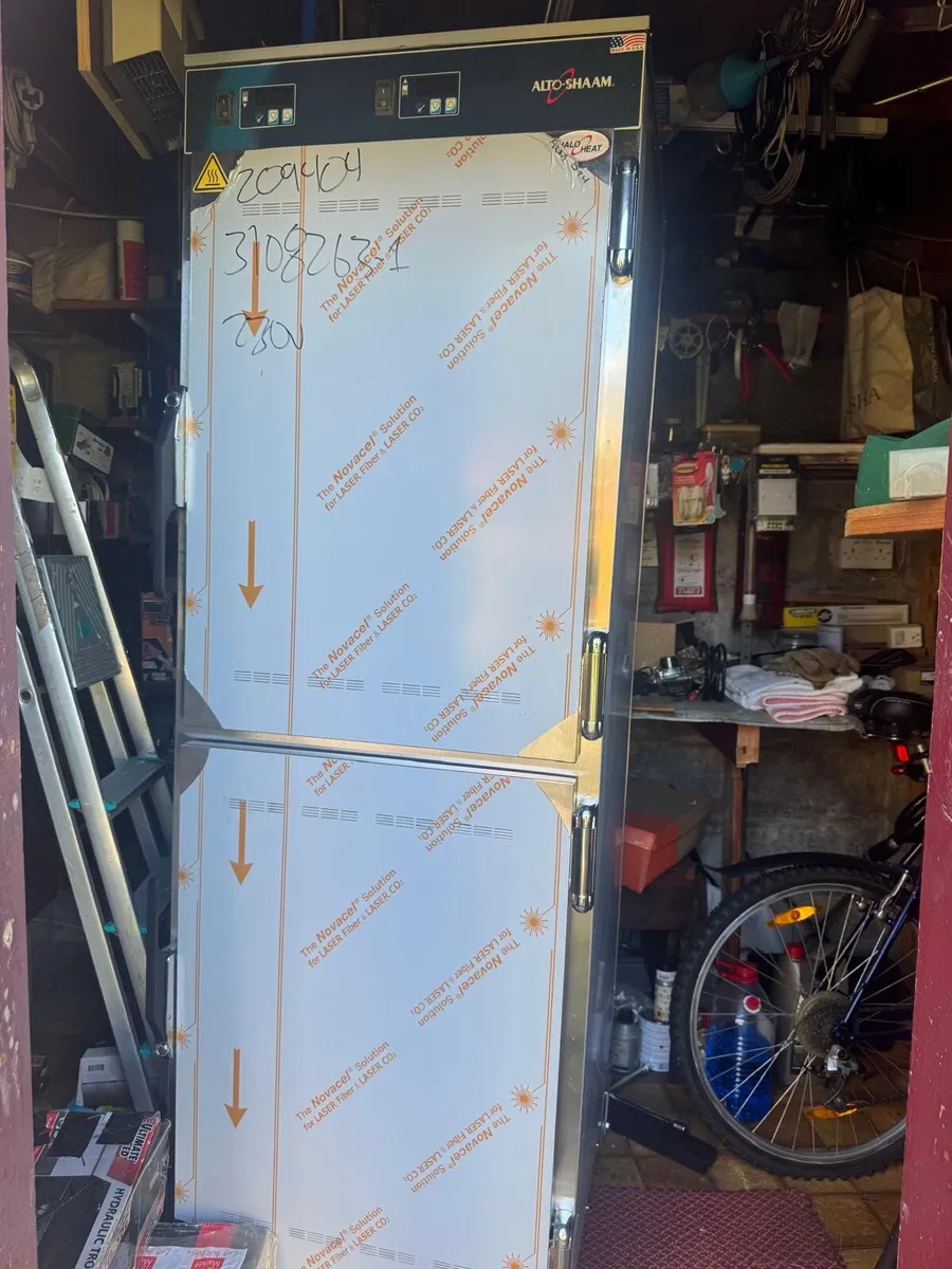 Catering equipmentAlto Shaam Heated Holding Cabine - Image 1