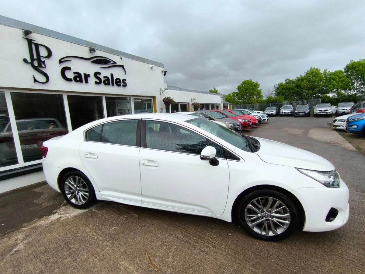 Toyota Avensis 2.0 D-4d Luna Saloon - Image 4