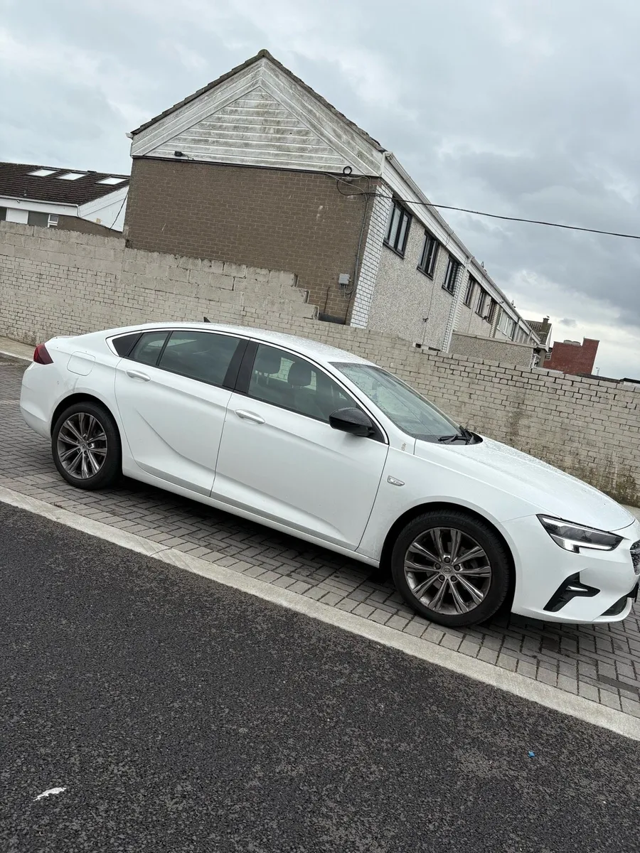 Opel Insignia Elite - 1.5 Diesel - Image 2