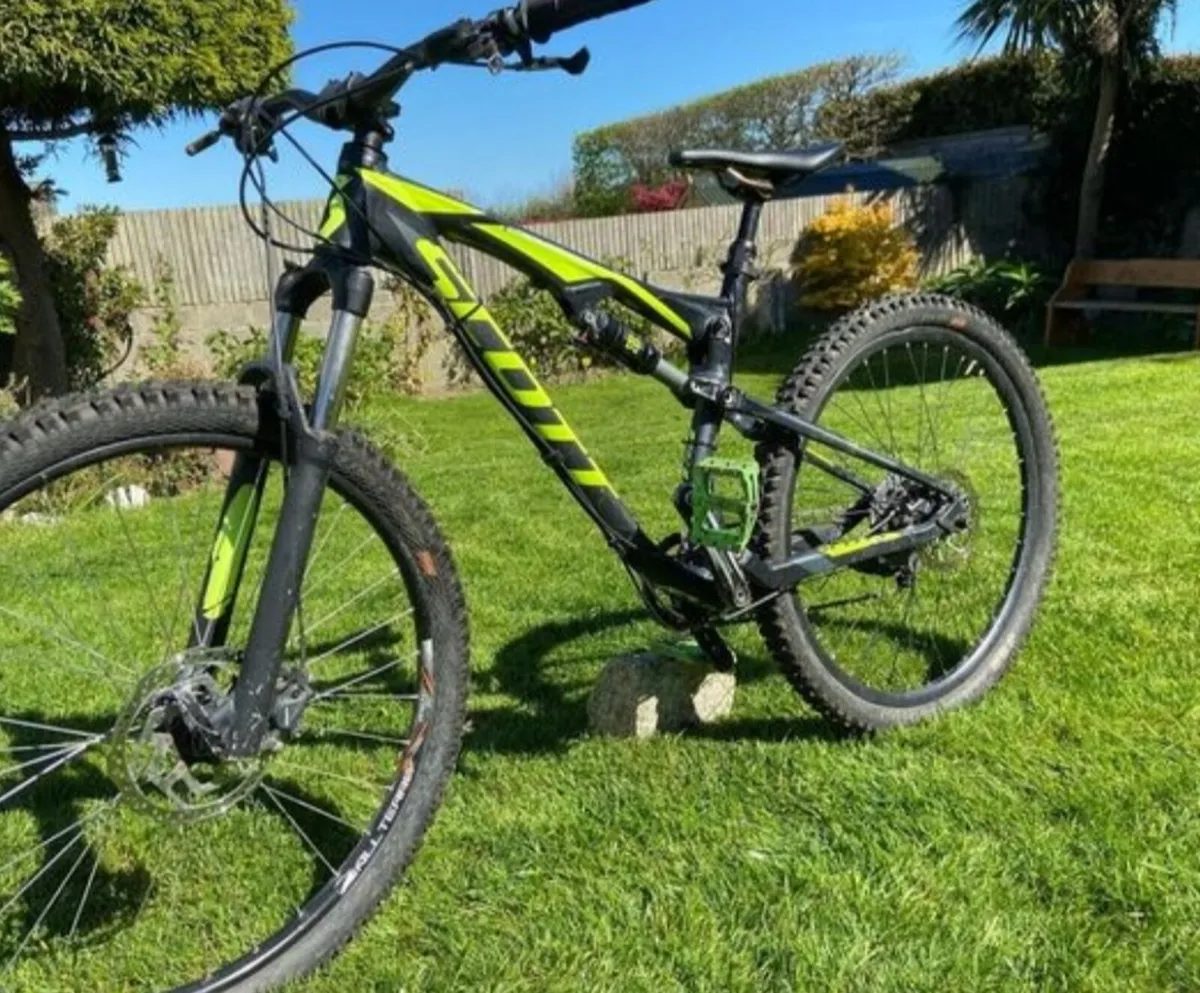 Scott dual suspension off-road MTB - Image 1