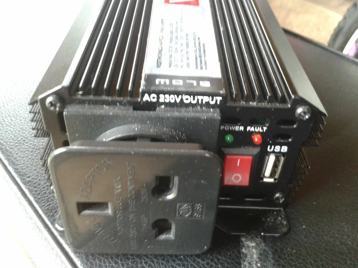 Solar bundle deal charger plus inverter - Image 2