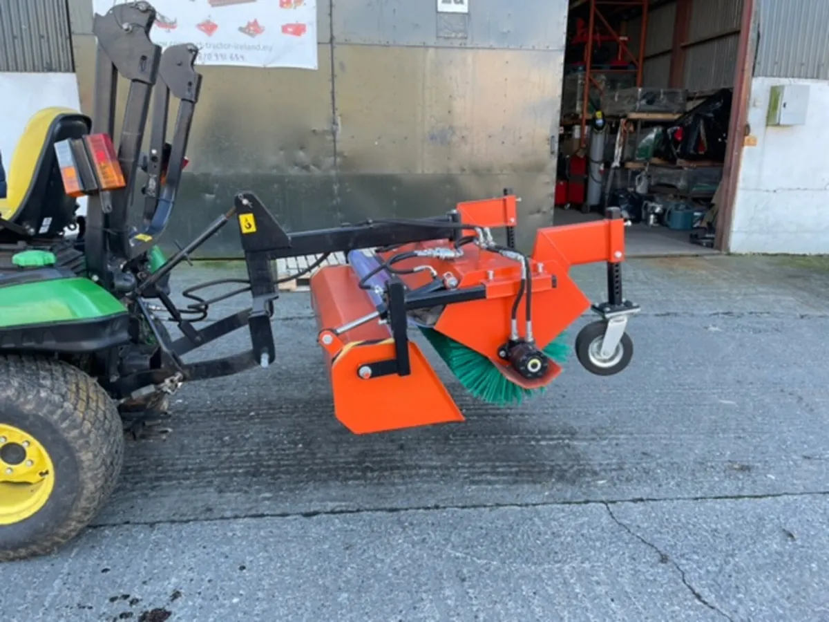 KATANA HYDRAULIC ROAD SWEEPER  130cm - Image 4