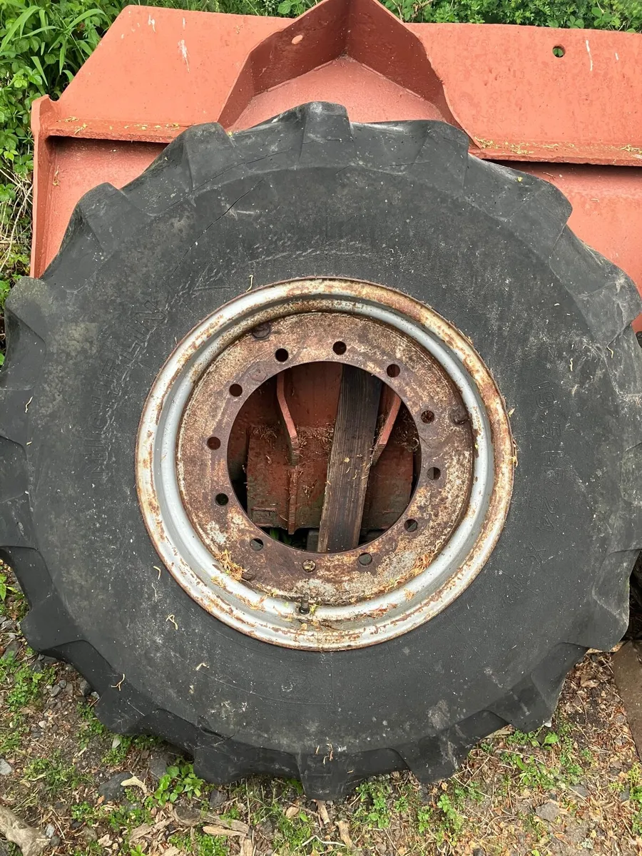 Jcb wheels - Image 3