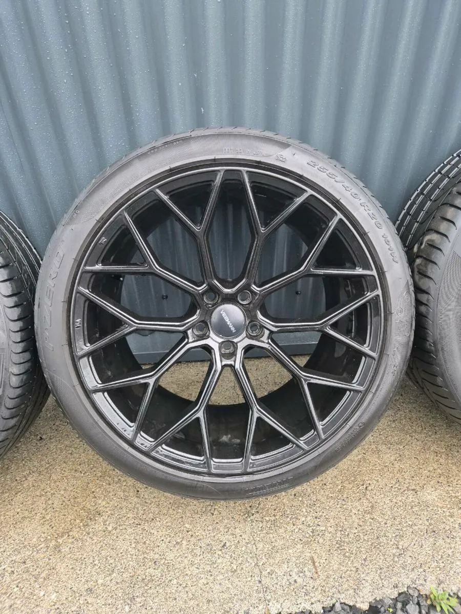 20" VEEMAN ALLOYS WITH PIRELLI TYRES - Image 4