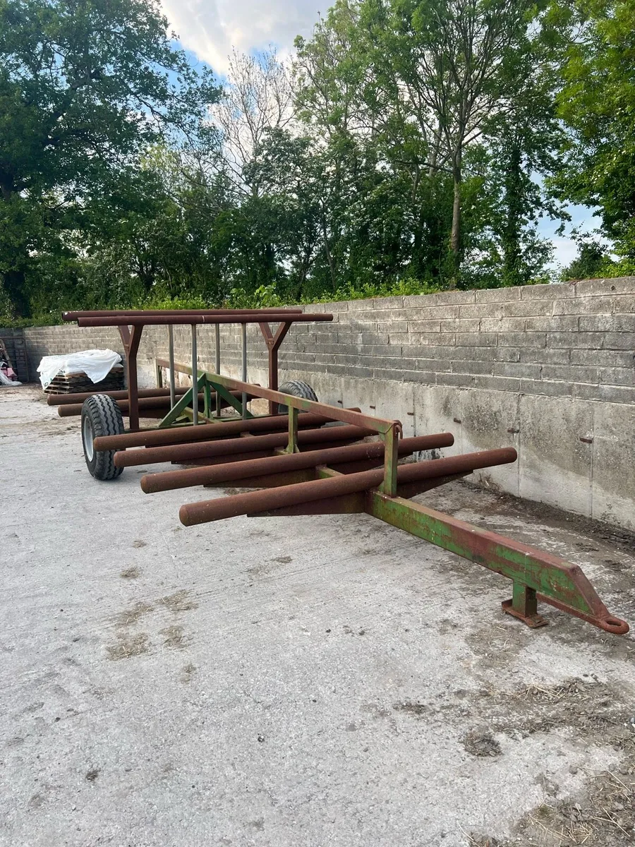 Bale Carrier - Image 1