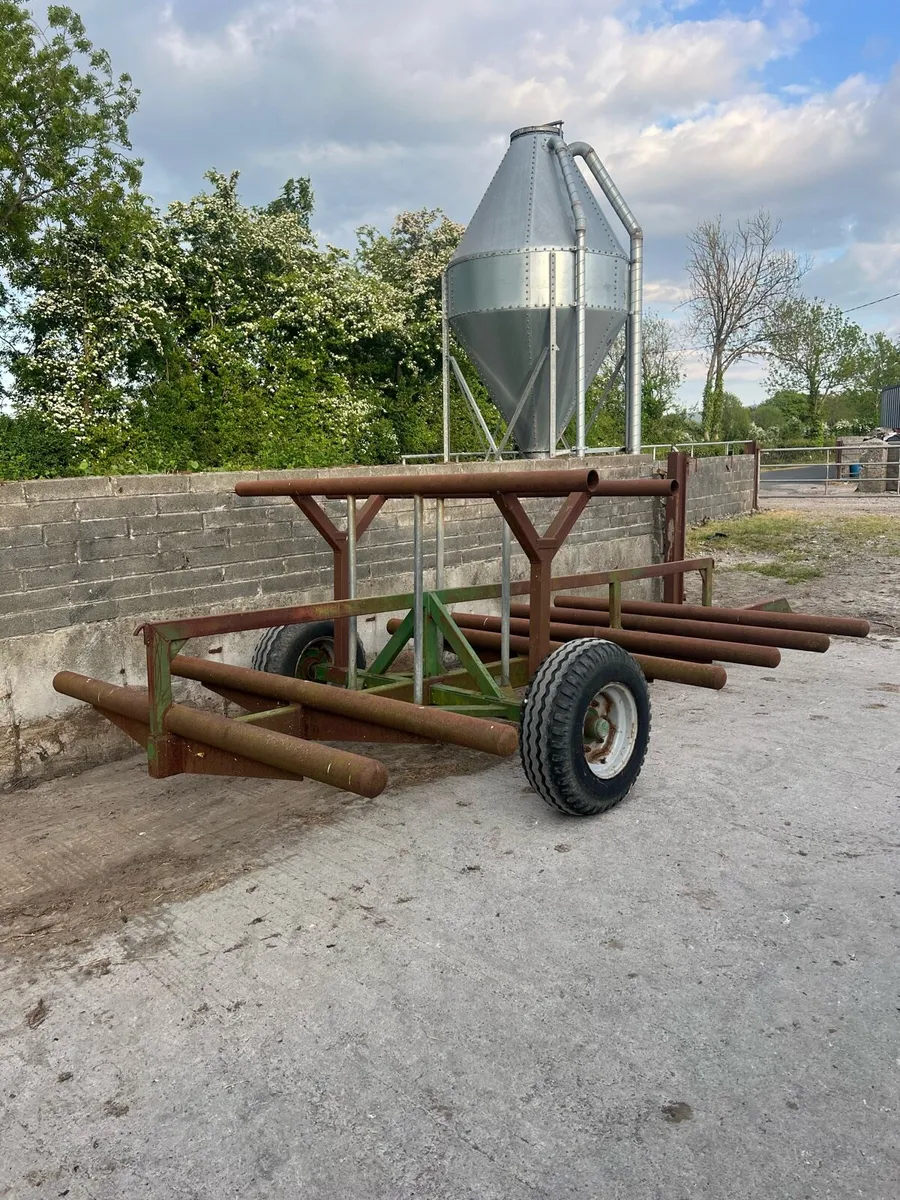Bale Carrier - Image 2