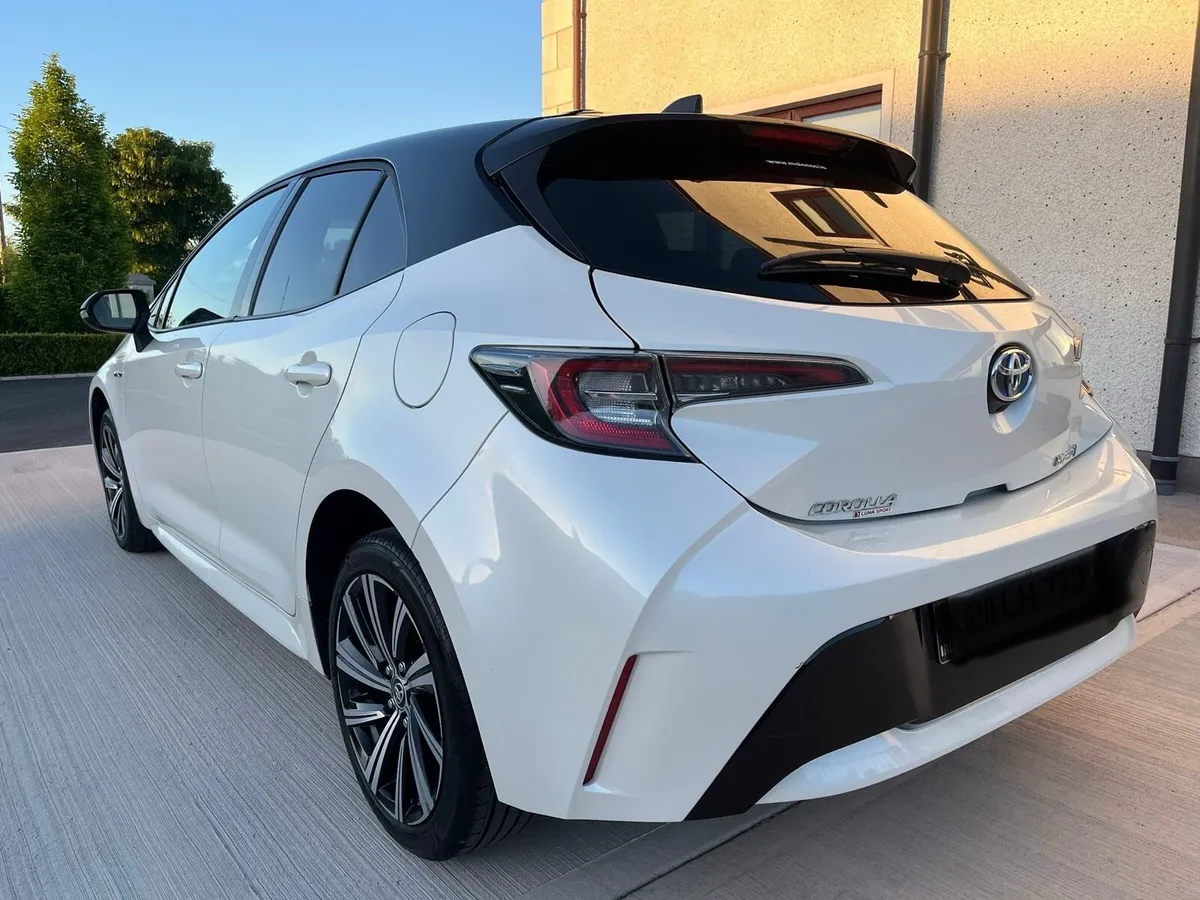 2021 Toyota Corolla - Image 4