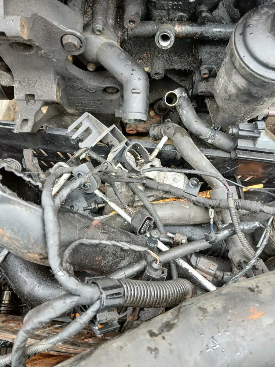 Bxe engine 1.9TDi all parts - Image 2