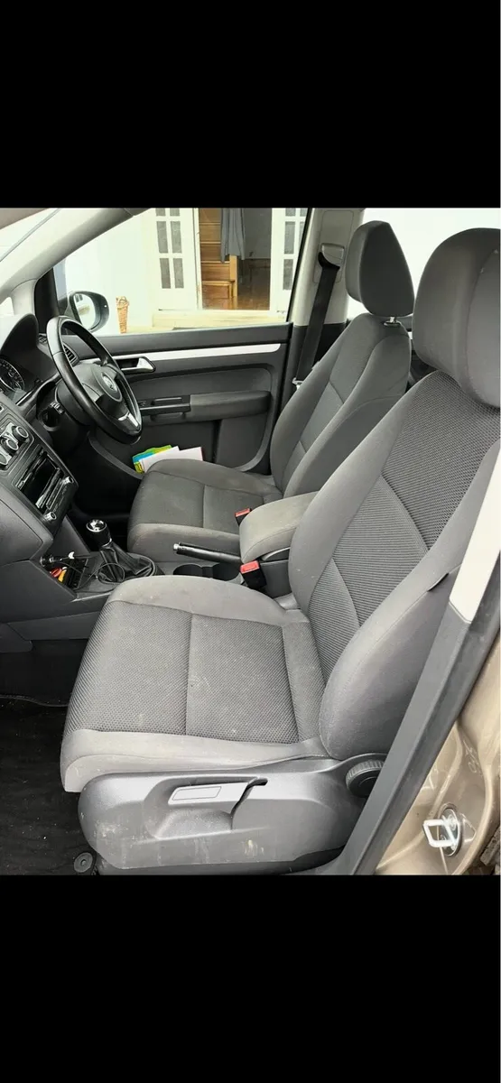 Vw touran 1.6 diesel - Image 3