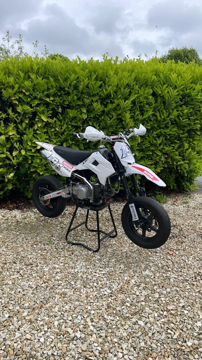 Stomp 140 Supermoto - Image 1
