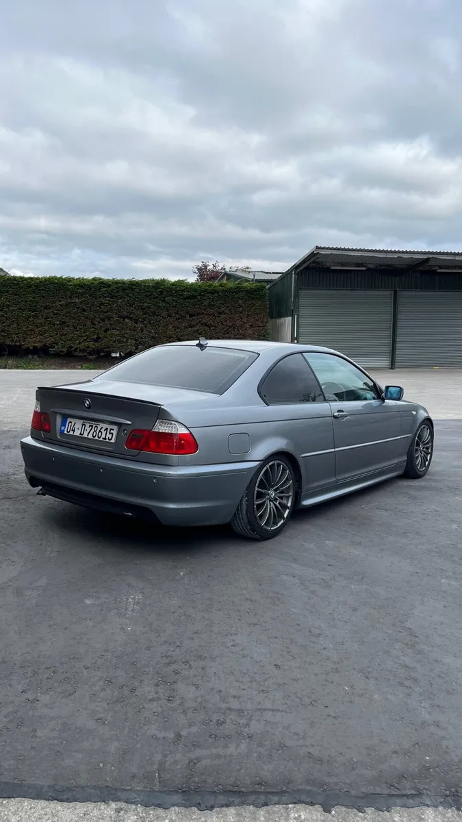 BMW e46 320d - Image 2