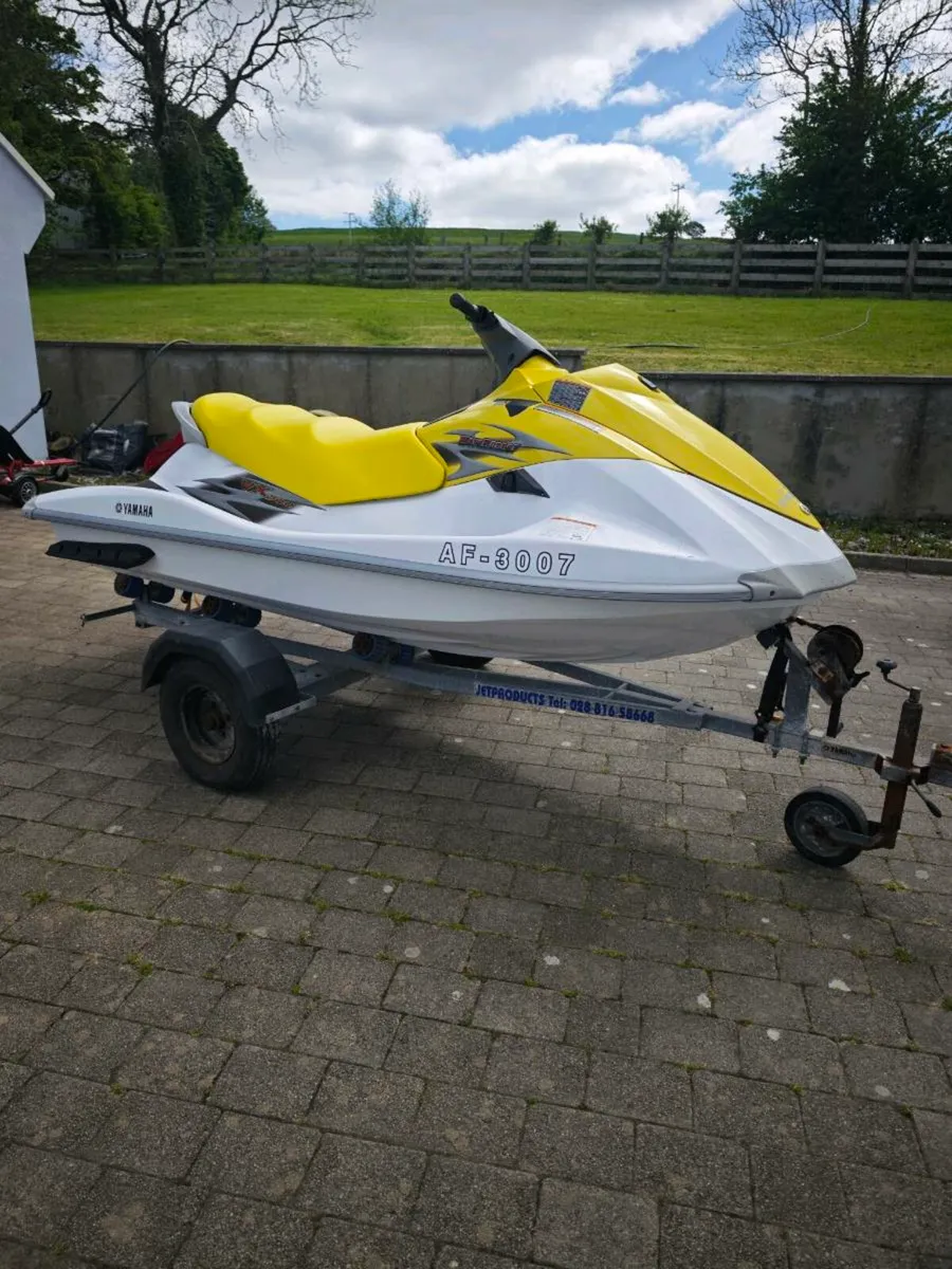 Jet ski - Image 2