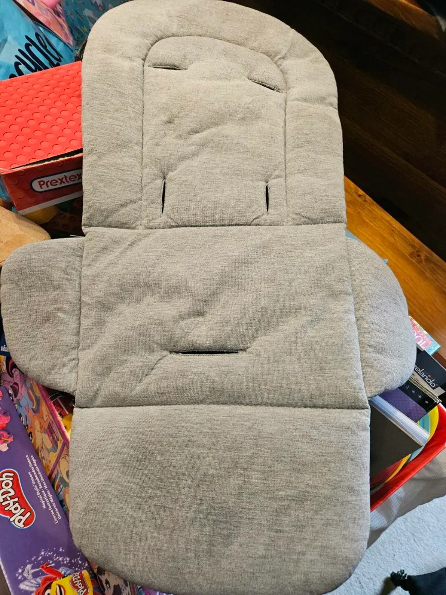 Maxi Cosy Baby High Chair - Image 3