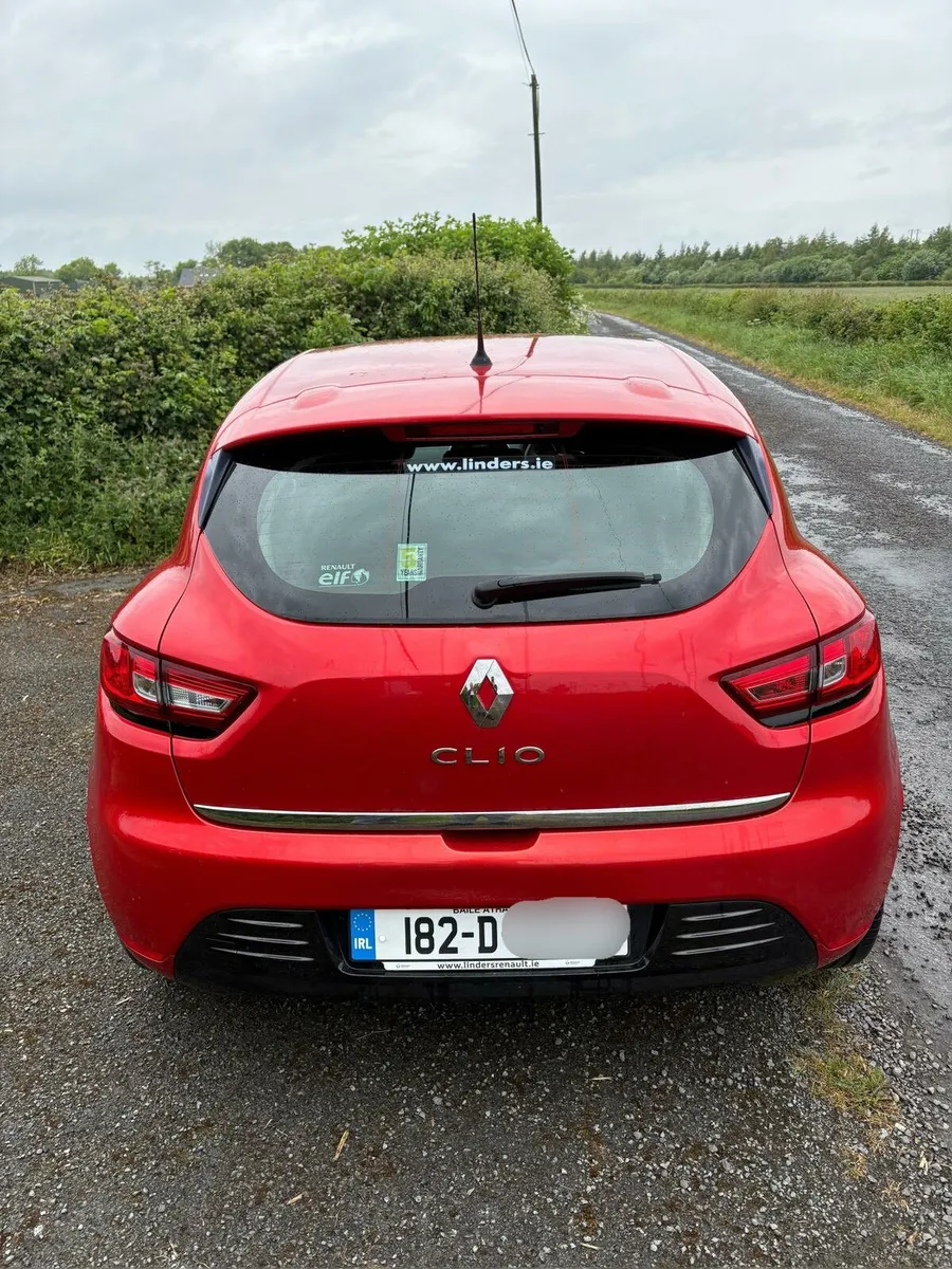 Renault Clio - Image 2