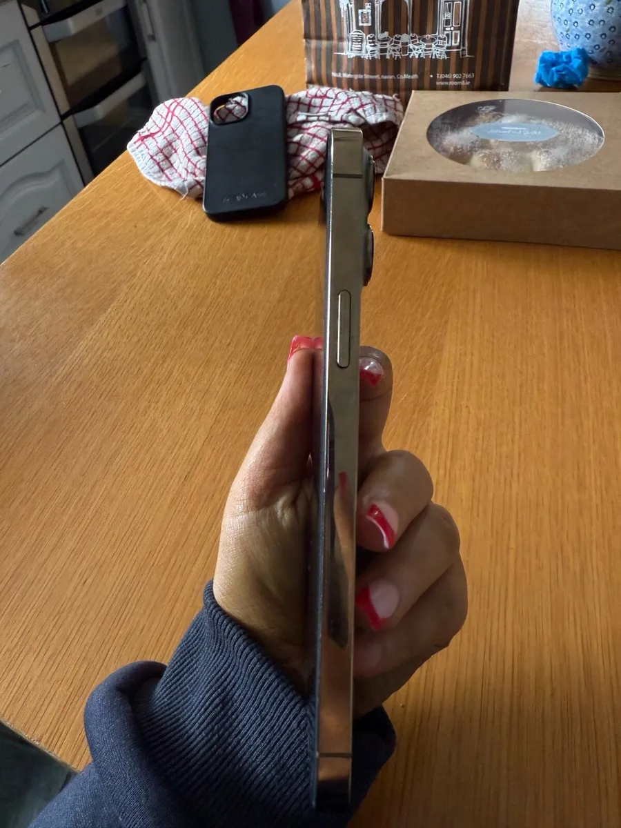 Iphone 13 Pro Max - Image 3