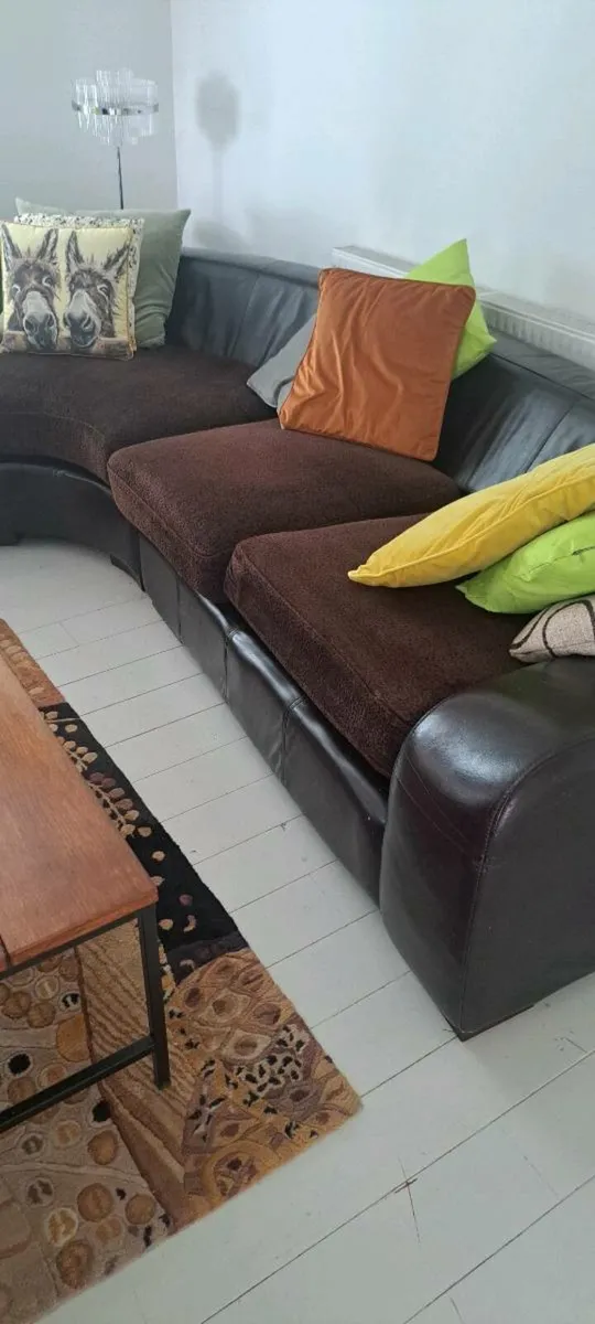 Corner Couch - Image 3
