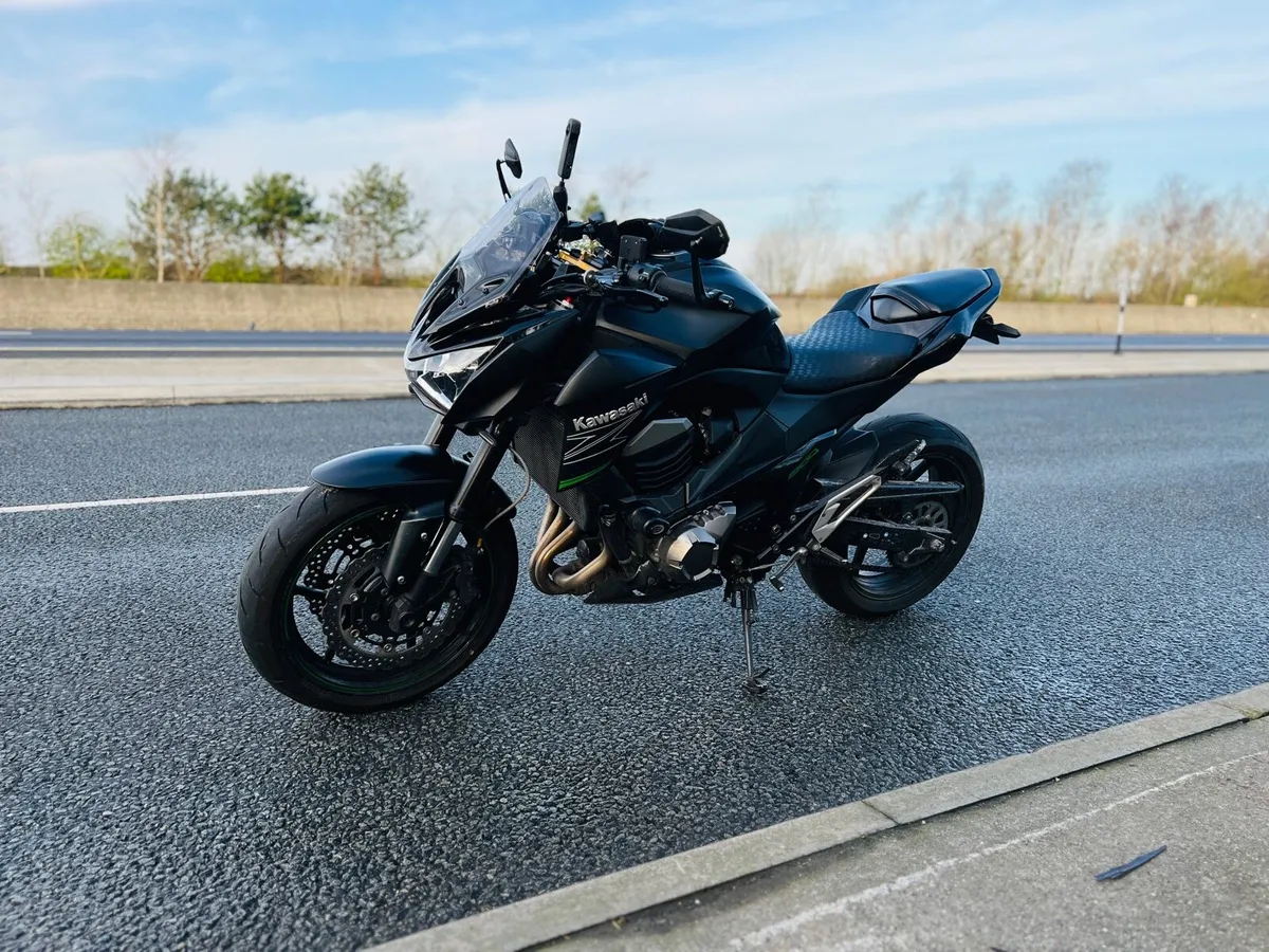 Kawasaki Z800 - Image 1