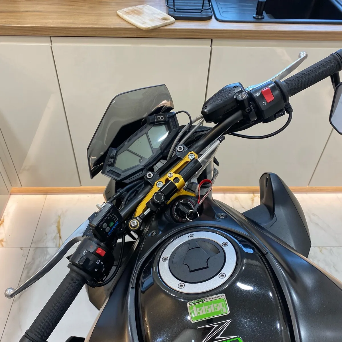 Kawasaki Z800 - Image 4