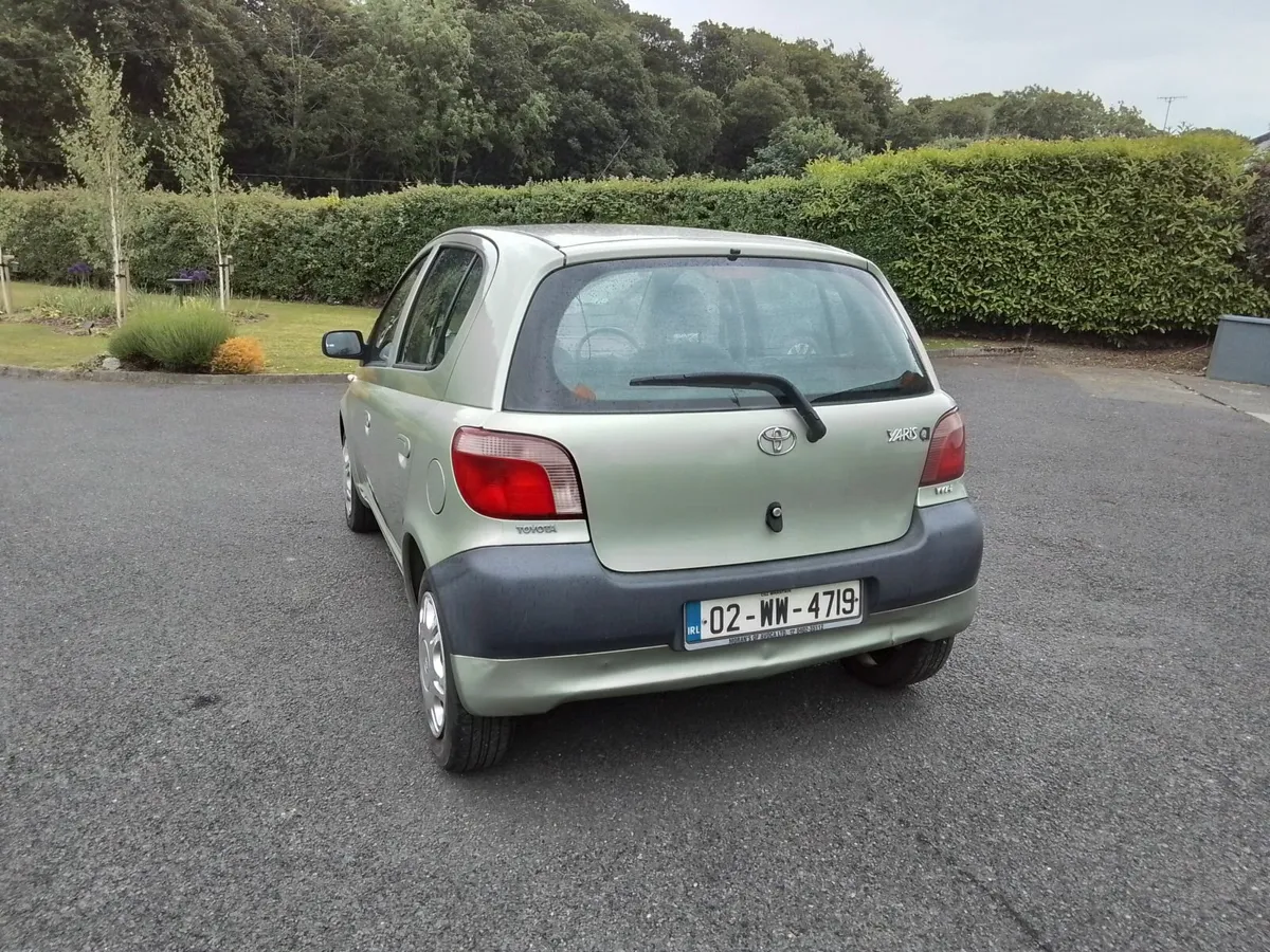 Toyota Yaris 2002 - Image 3