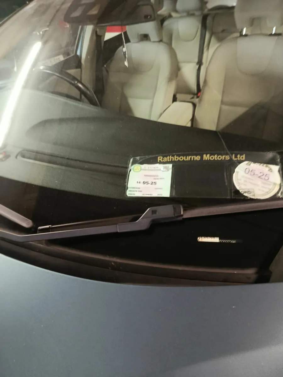 Car - Image 4